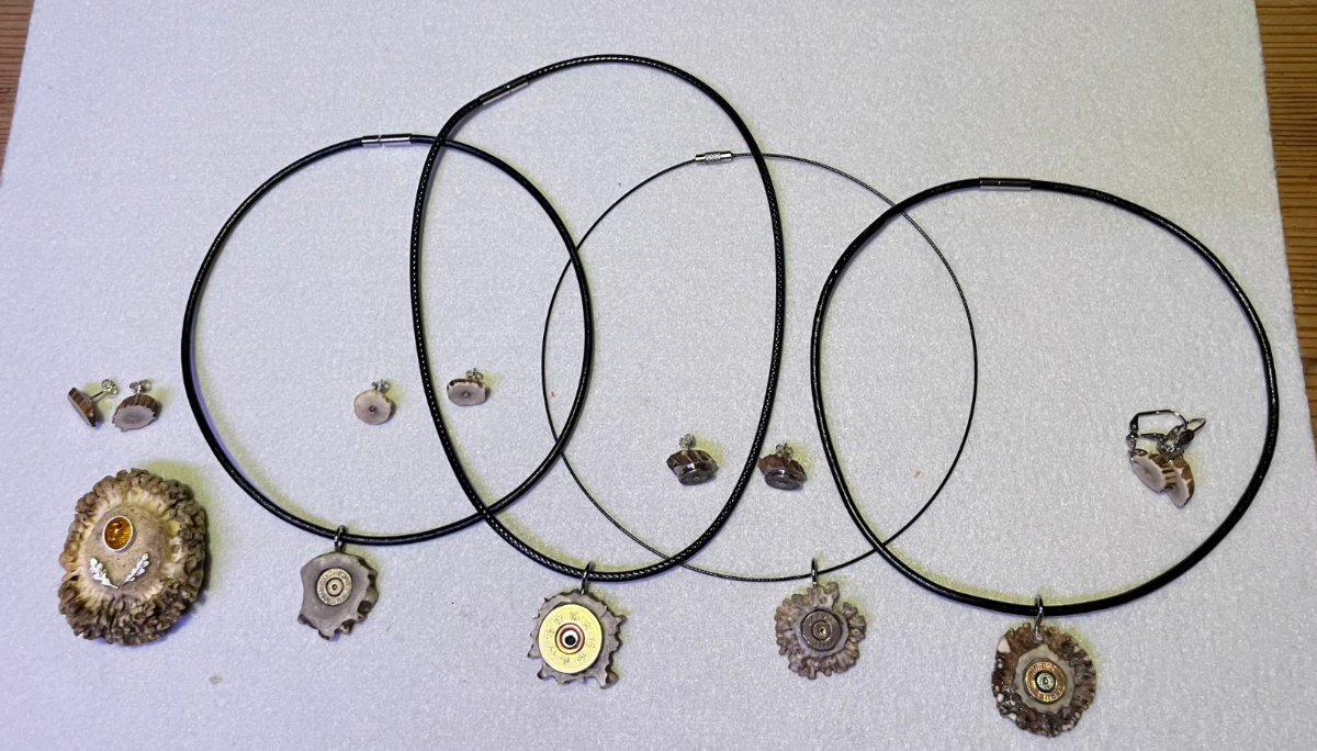 Schmuck aus Gehörn